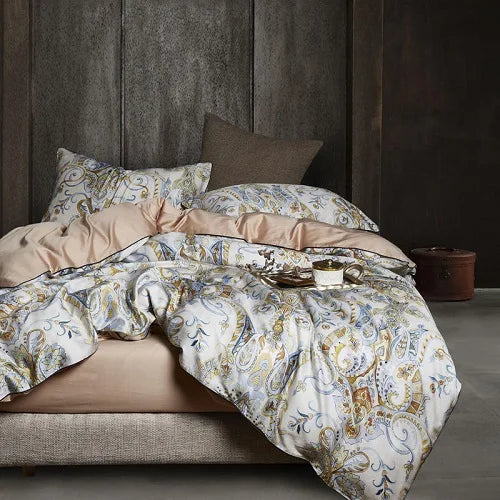 Bright Flamingo Leaf Egyptian Cotton Bedding Set
