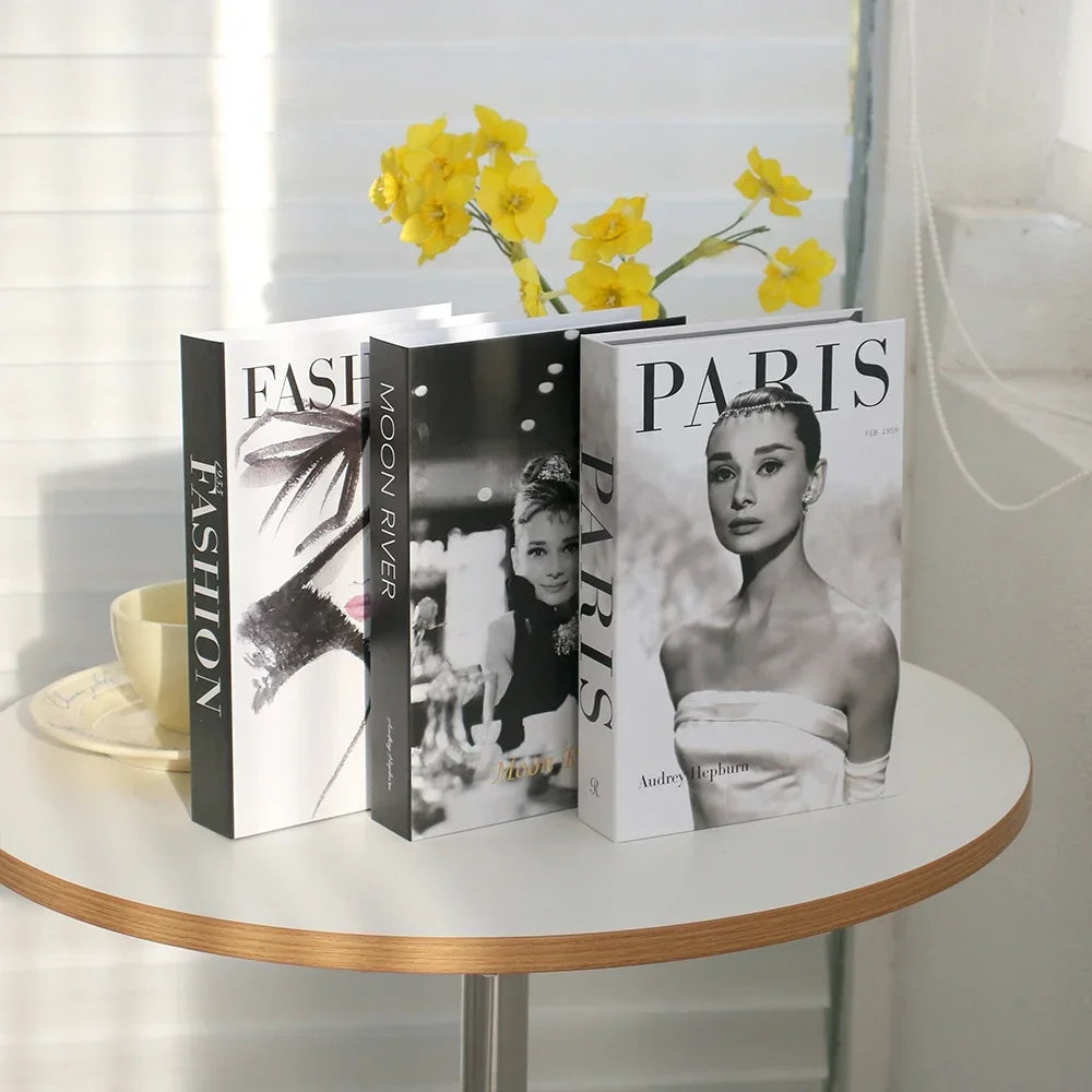 3Pcs/Set Fake Books Set for Decoration Coffee Table Ornaments Modern Home Decoration Luxury Faux Book Set London New York Paris