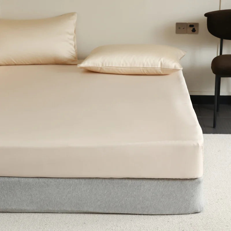 Luxury Mulberry Silk Fitted Sheet with Elastic Bands
