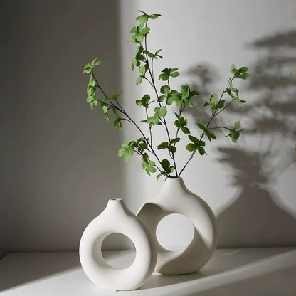 1Pc Imitation Ceramic Pure White Vase Decorative Vase Single Branch Flower Arranging Ornament Donut Design Flowerpot Table Decor